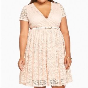 NWT Torrid blush surplice lace skater dress